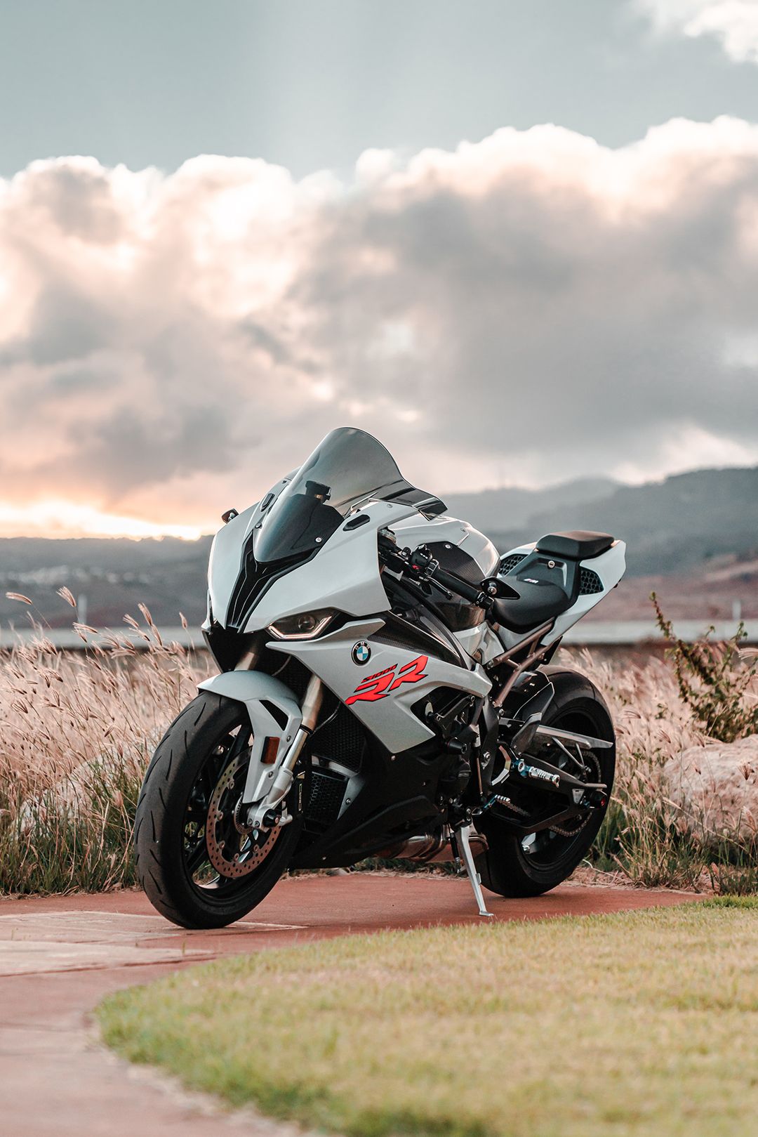 Hình nền xe đua BMW S1000RR 4K.