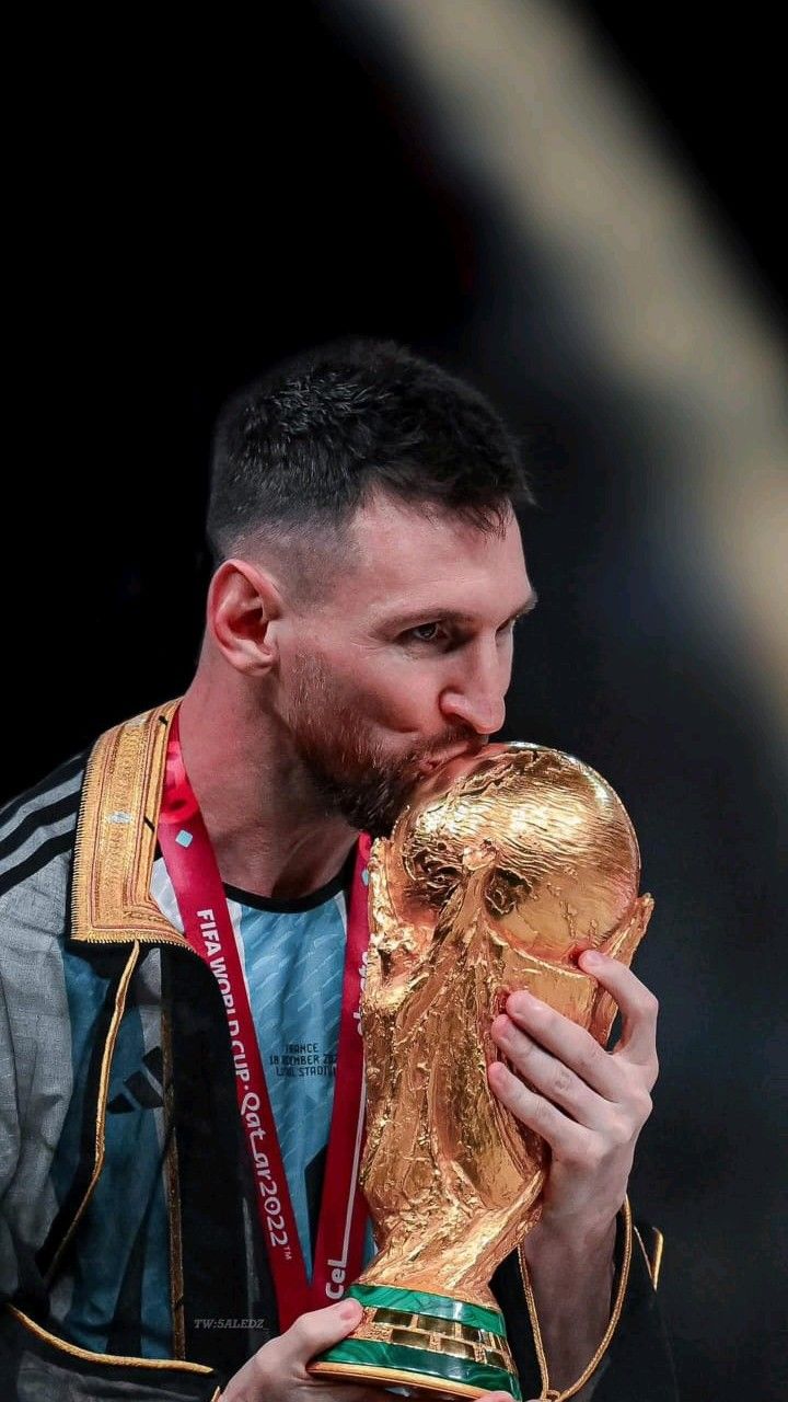 Hình nền Messi 4k mang đến không gian đầy đồng điệu và sắc nét